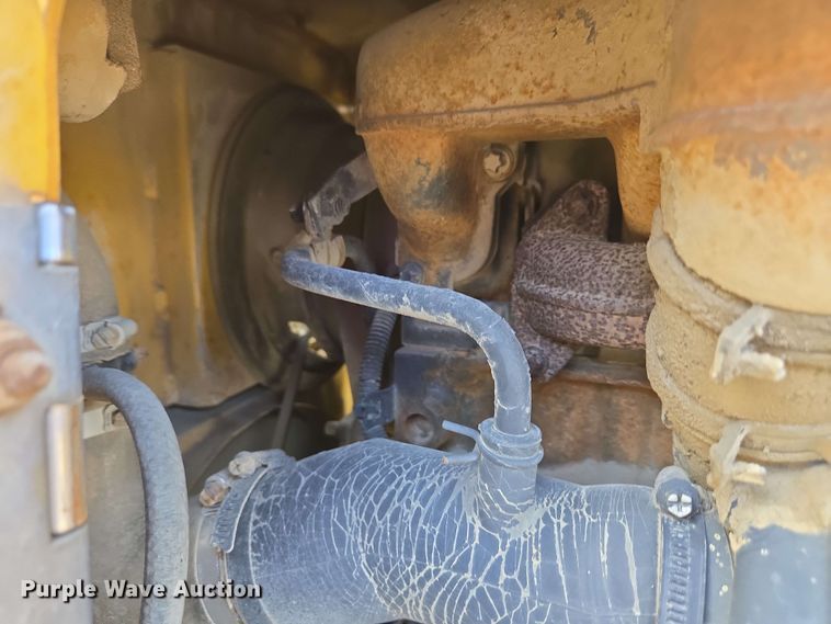 image for item EC4226 1996 Vermeer V5750 trencher