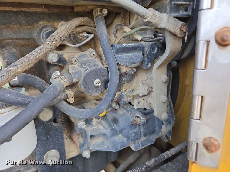 image for item EC4226 1996 Vermeer V5750 trencher