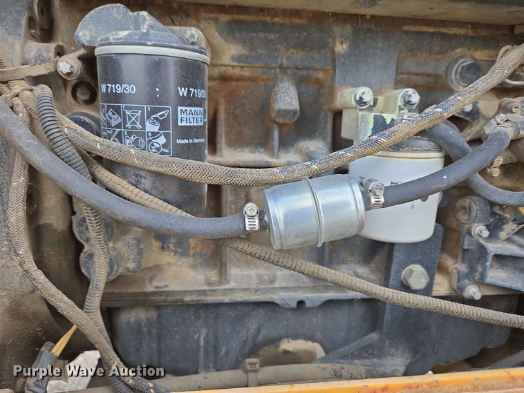 image for item EC4226 1996 Vermeer V5750 trencher