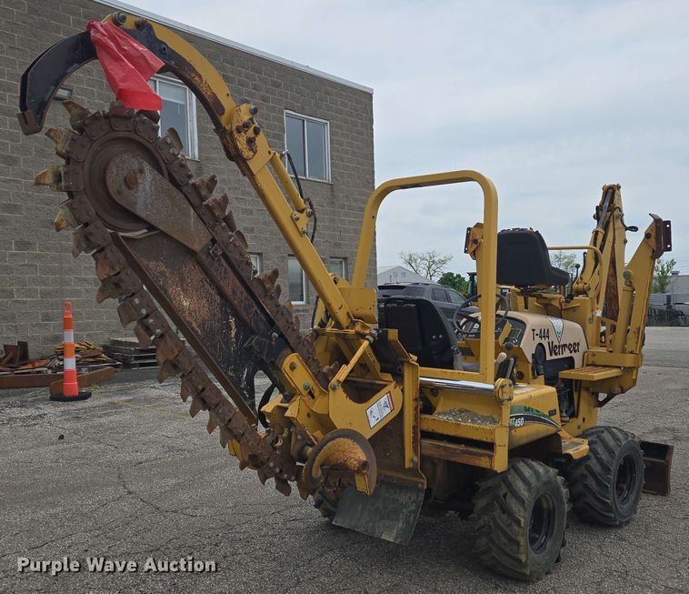 image for item EC4227 2006 Vermeer RT450 trencher