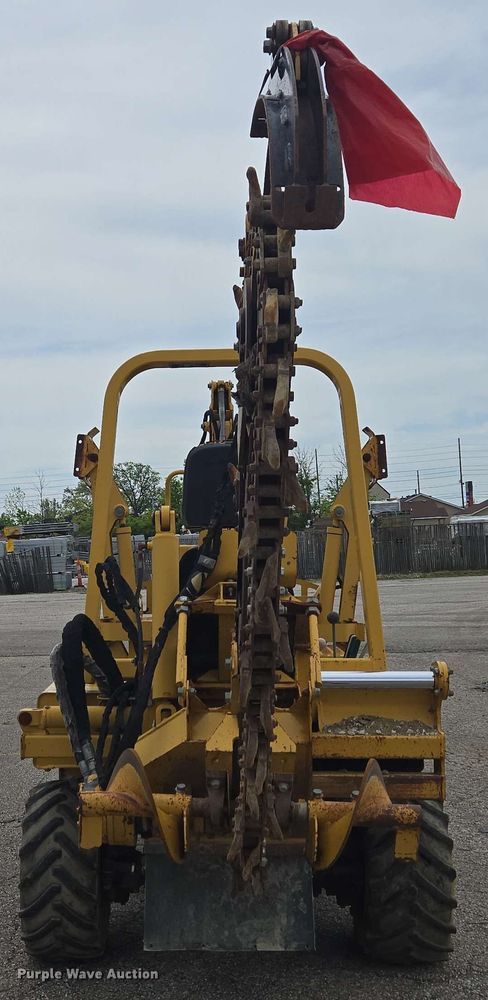 image for item EC4227 2006 Vermeer RT450 trencher