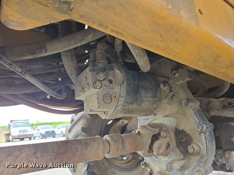 image for item EC4227 2006 Vermeer RT450 trencher