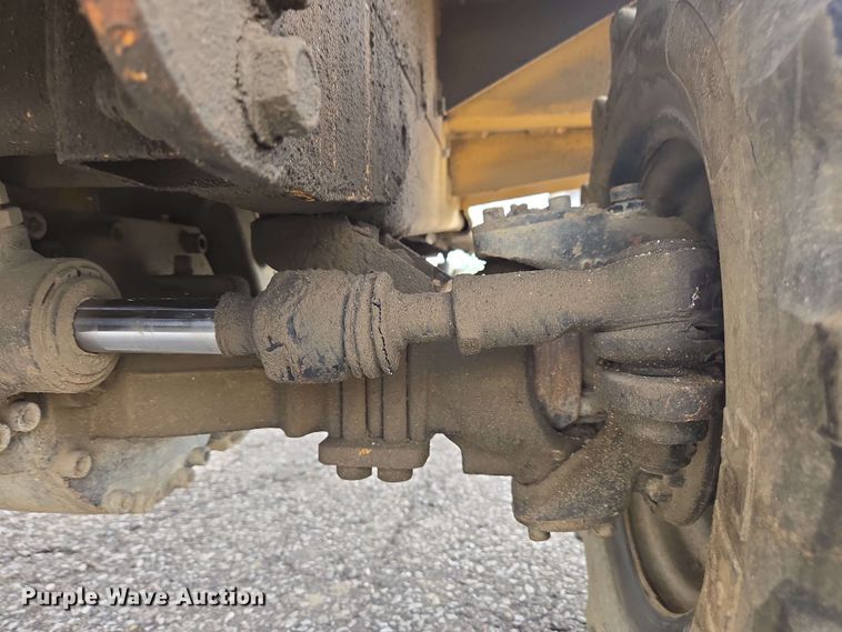 image for item EC4227 2006 Vermeer RT450 trencher