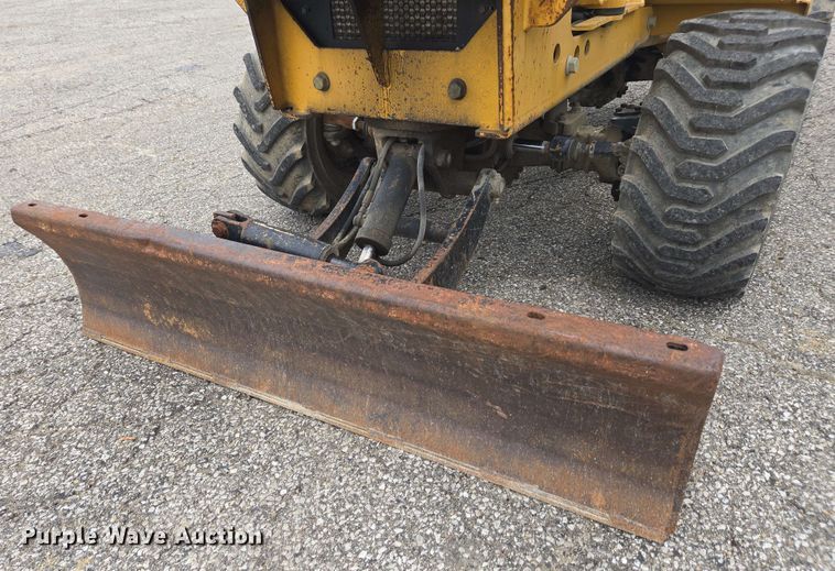 image for item EC4227 2006 Vermeer RT450 trencher