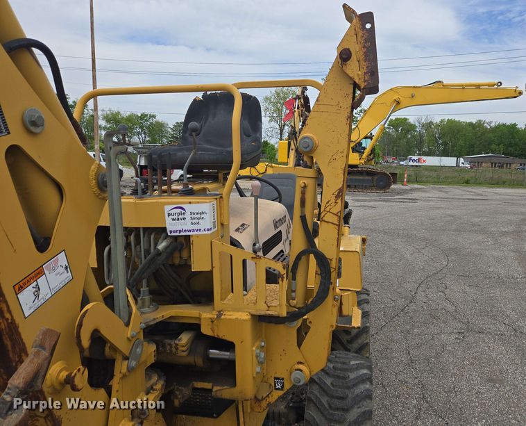 image for item EC4227 2006 Vermeer RT450 trencher