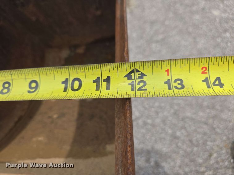 image for item EC4227 2006 Vermeer RT450 trencher