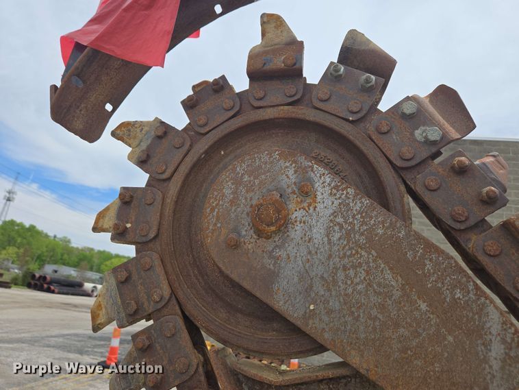 image for item EC4227 2006 Vermeer RT450 trencher