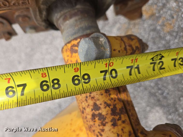 image for item EC4227 2006 Vermeer RT450 trencher