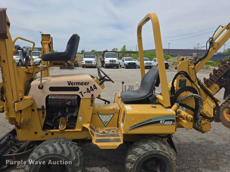 image for item EC4227 2006 Vermeer RT450 trencher