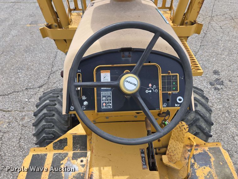 image for item EC4227 2006 Vermeer RT450 trencher