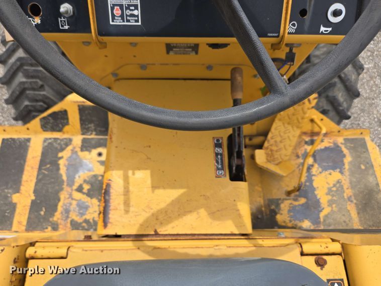 image for item EC4227 2006 Vermeer RT450 trencher