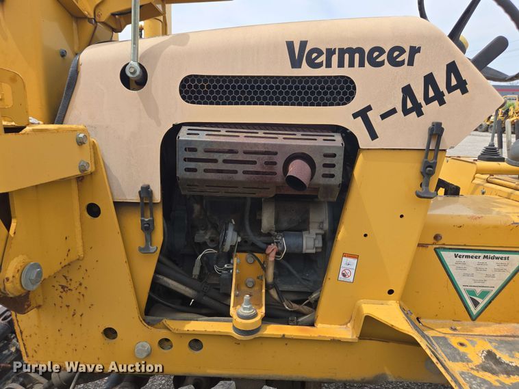image for item EC4227 2006 Vermeer RT450 trencher