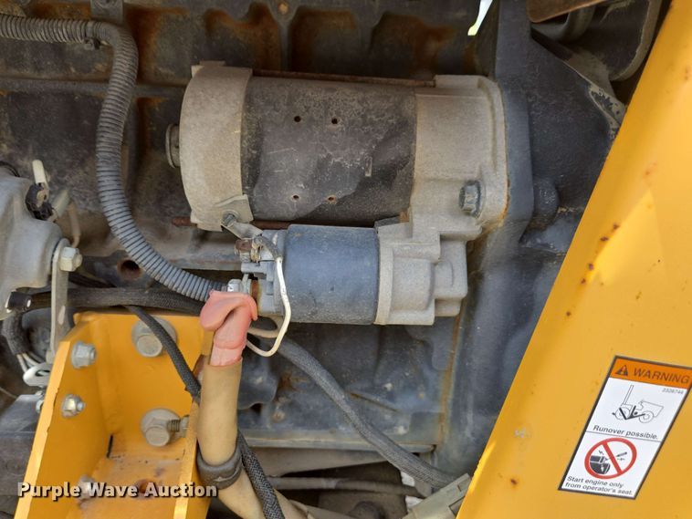 image for item EC4227 2006 Vermeer RT450 trencher