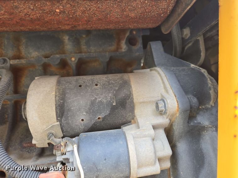 image for item EC4227 2006 Vermeer RT450 trencher