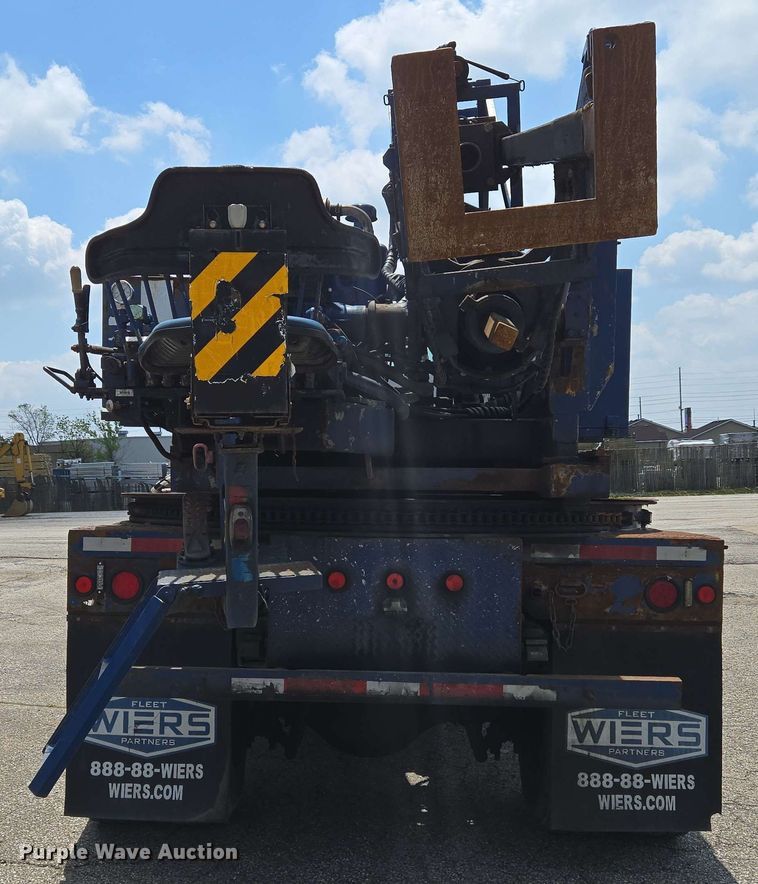 image for item EC4230 2013 Freightliner M2  combination pressure digger/ post driver truck