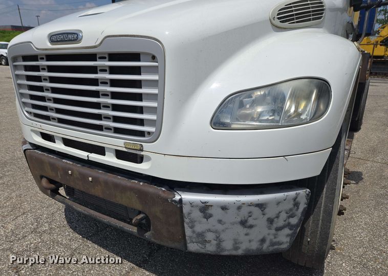 image for item EC4230 2013 Freightliner M2  combination pressure digger/ post driver truck