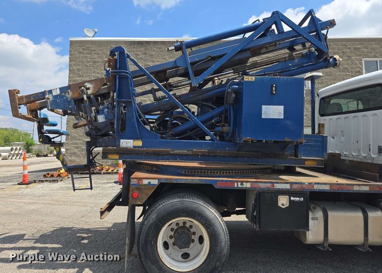 image for item EC4230 2013 Freightliner M2  combination pressure digger/ post driver truck