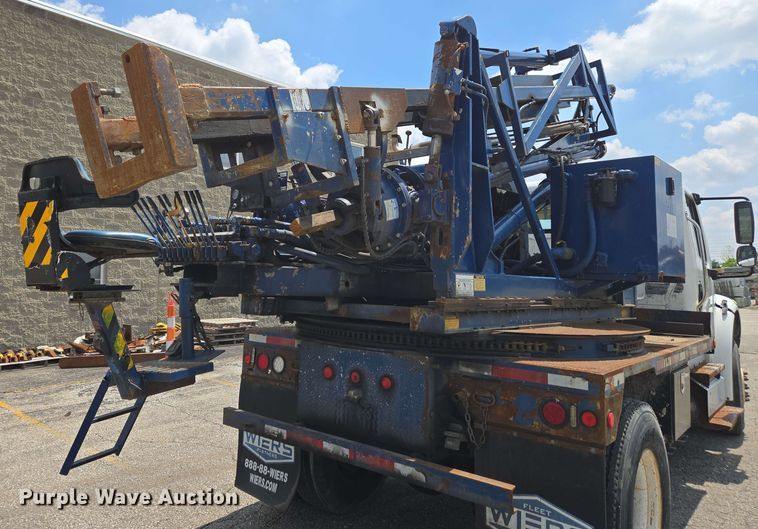 image for item EC4230 2013 Freightliner M2  combination pressure digger/ post driver truck