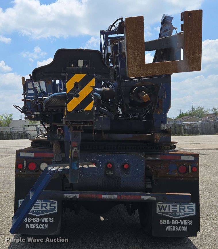 image for item EC4230 2013 Freightliner M2  combination pressure digger/ post driver truck