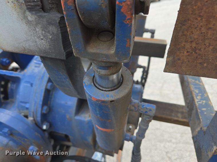 image for item EC4230 2013 Freightliner M2  combination pressure digger/ post driver truck