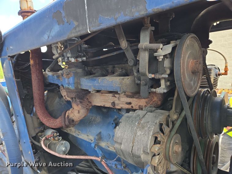 image for item EC4230 2013 Freightliner M2  combination pressure digger/ post driver truck