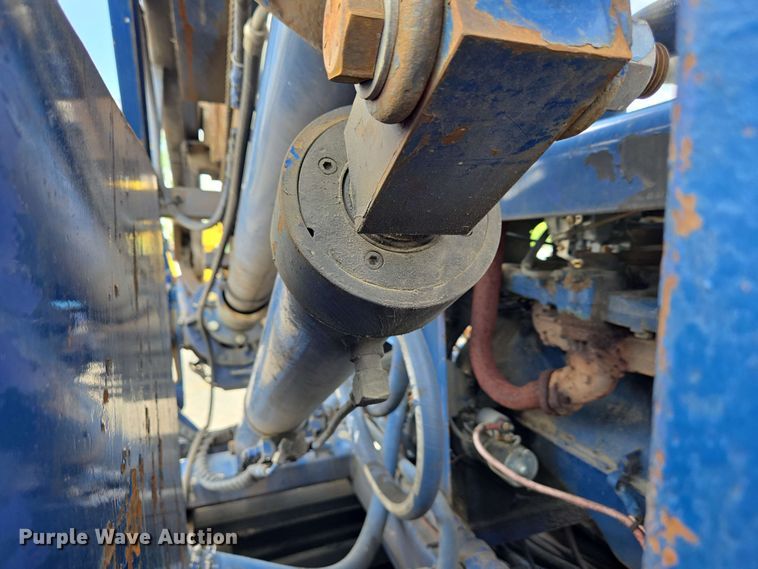 image for item EC4230 2013 Freightliner M2  combination pressure digger/ post driver truck