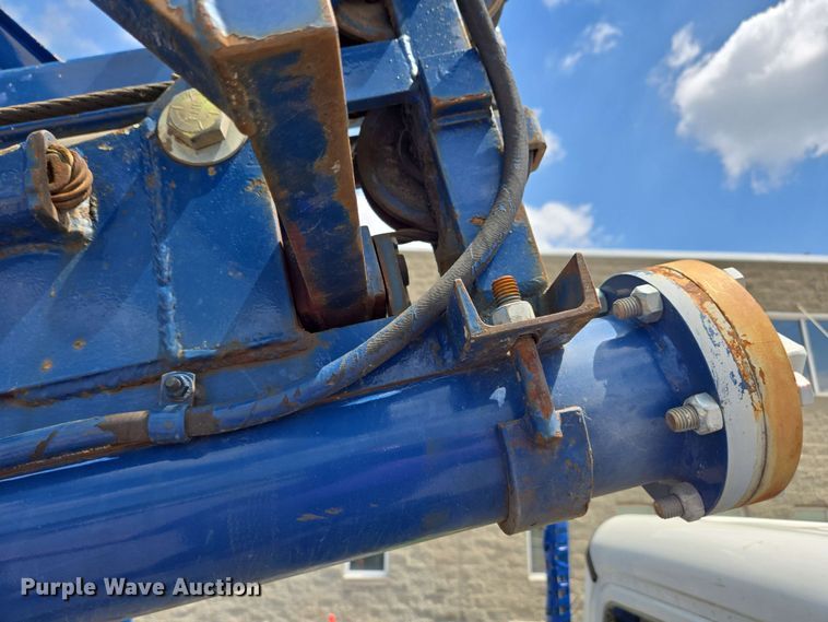 image for item EC4230 2013 Freightliner M2  combination pressure digger/ post driver truck