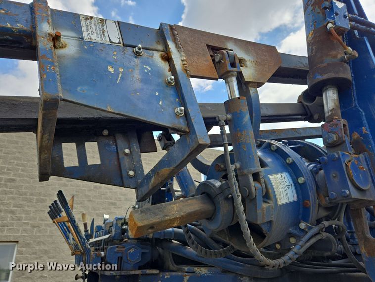 image for item EC4230 2013 Freightliner M2  combination pressure digger/ post driver truck