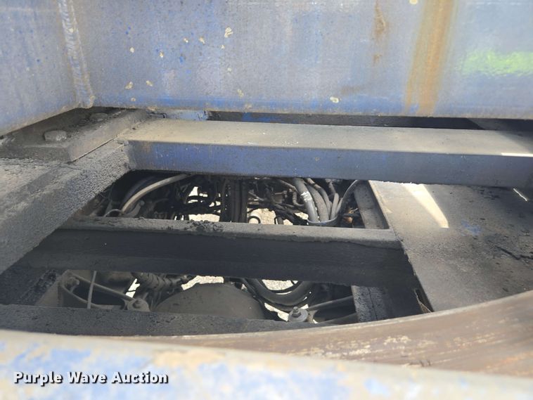 image for item EC4230 2013 Freightliner M2  combination pressure digger/ post driver truck