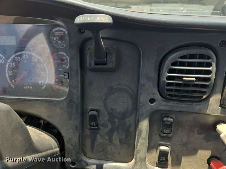 image for item EC4230 2013 Freightliner M2  combination pressure digger/ post driver truck