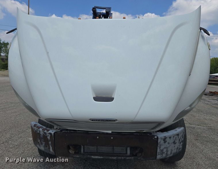 image for item EC4230 2013 Freightliner M2  combination pressure digger/ post driver truck