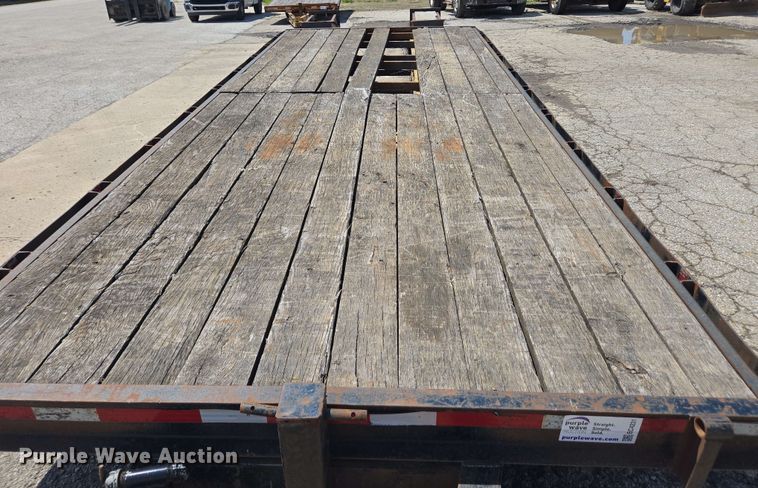 image for item EC4231 2011 Durcholz equipment trailer