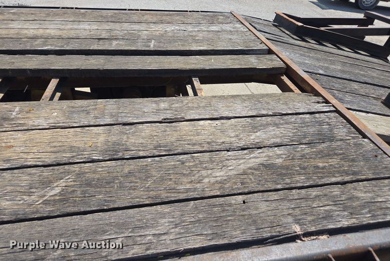 image for item EC4231 2011 Durcholz equipment trailer