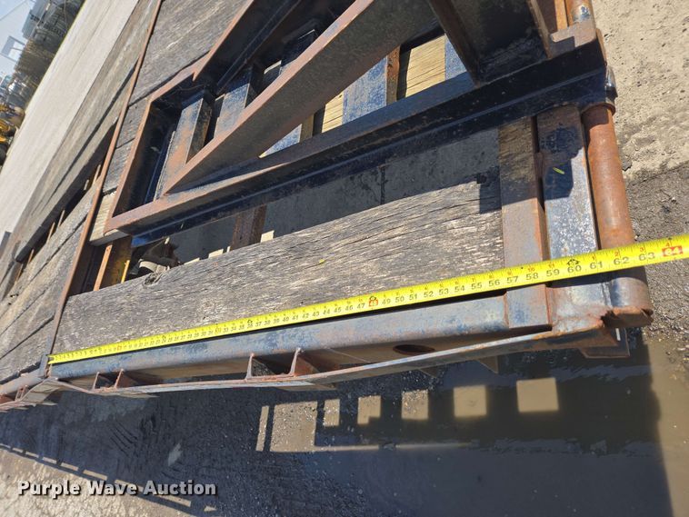 image for item EC4231 2011 Durcholz equipment trailer