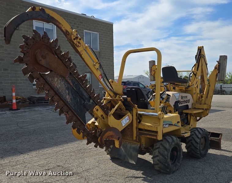 image for item EC4234 2005 Vermeer RT450 trencher