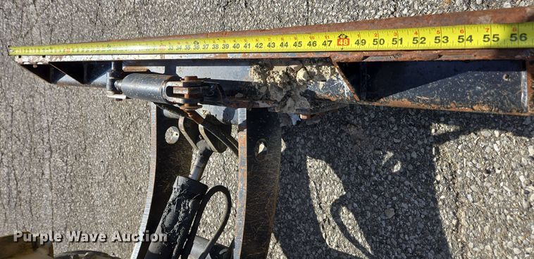 image for item EC4234 2005 Vermeer RT450 trencher