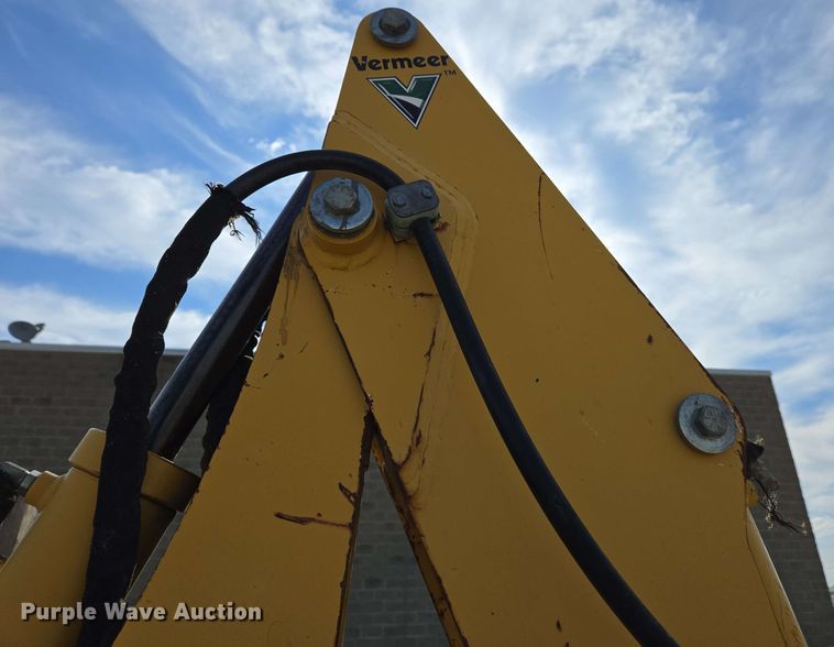 image for item EC4234 2005 Vermeer RT450 trencher