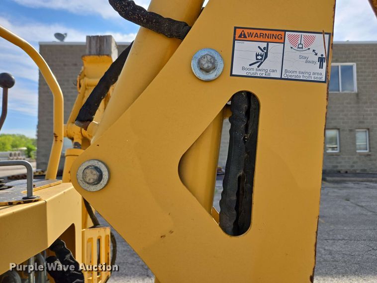 image for item EC4234 2005 Vermeer RT450 trencher