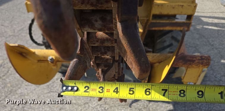 image for item EC4234 2005 Vermeer RT450 trencher