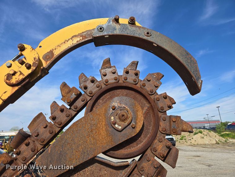 image for item EC4234 2005 Vermeer RT450 trencher