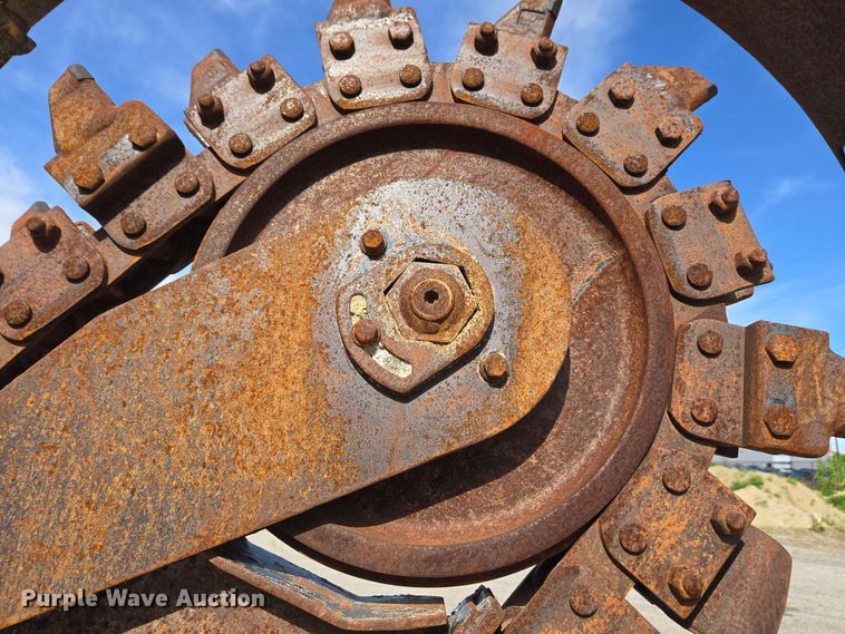 image for item EC4234 2005 Vermeer RT450 trencher