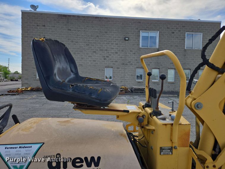 image for item EC4234 2005 Vermeer RT450 trencher