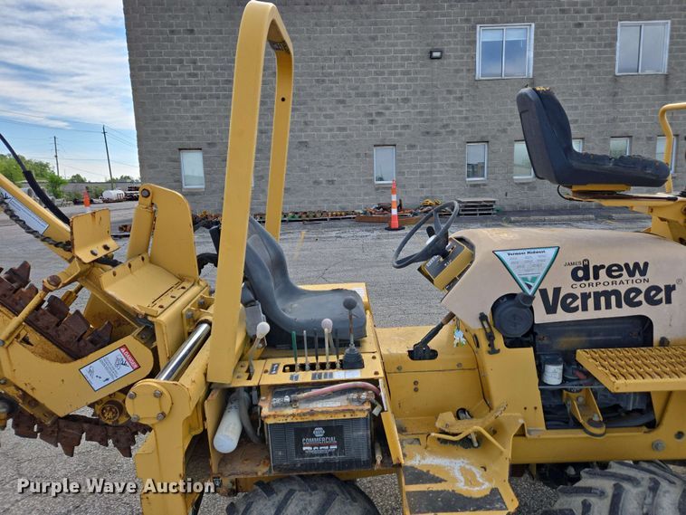 image for item EC4234 2005 Vermeer RT450 trencher