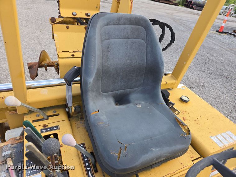 image for item EC4234 2005 Vermeer RT450 trencher