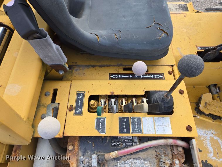 image for item EC4234 2005 Vermeer RT450 trencher