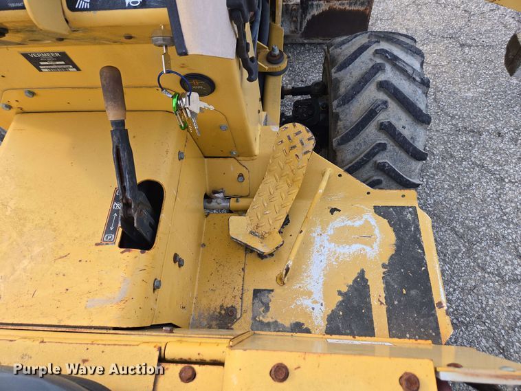 image for item EC4234 2005 Vermeer RT450 trencher