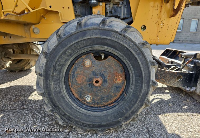 image for item EC4234 2005 Vermeer RT450 trencher