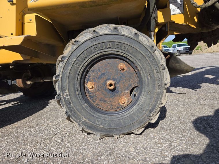 image for item EC4234 2005 Vermeer RT450 trencher