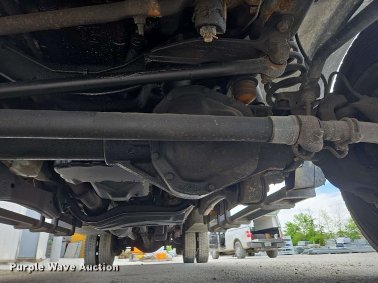 image for item EC4235 2016 Ford F550 Super Duty XL  utility / service truck