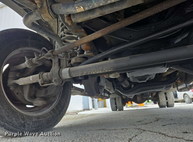 image for item EC4235 2016 Ford F550 Super Duty XL  utility / service truck